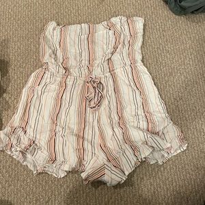 White striped pacsun romper